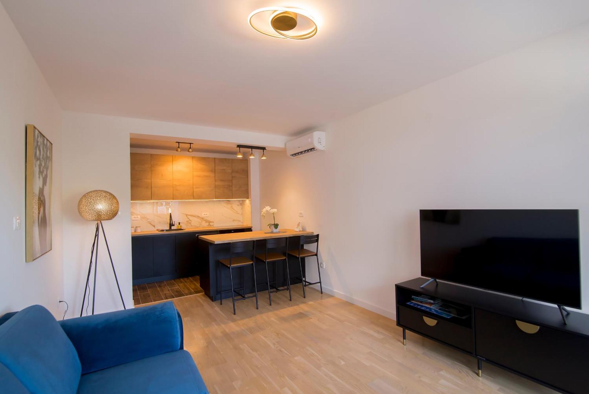 Brand New In Apartman